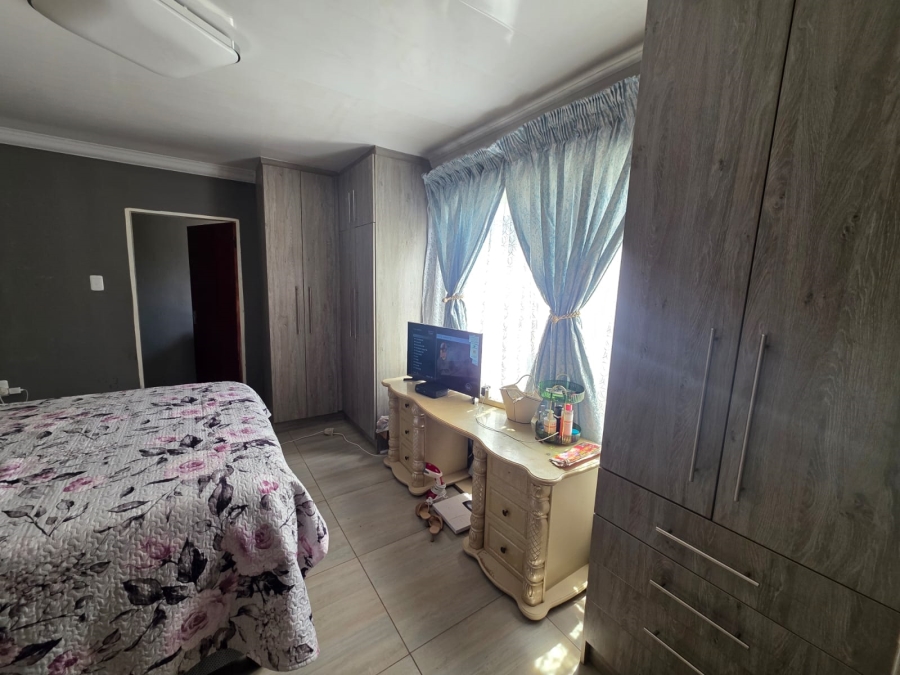 3 Bedroom Property for Sale in Zamdela Free State
